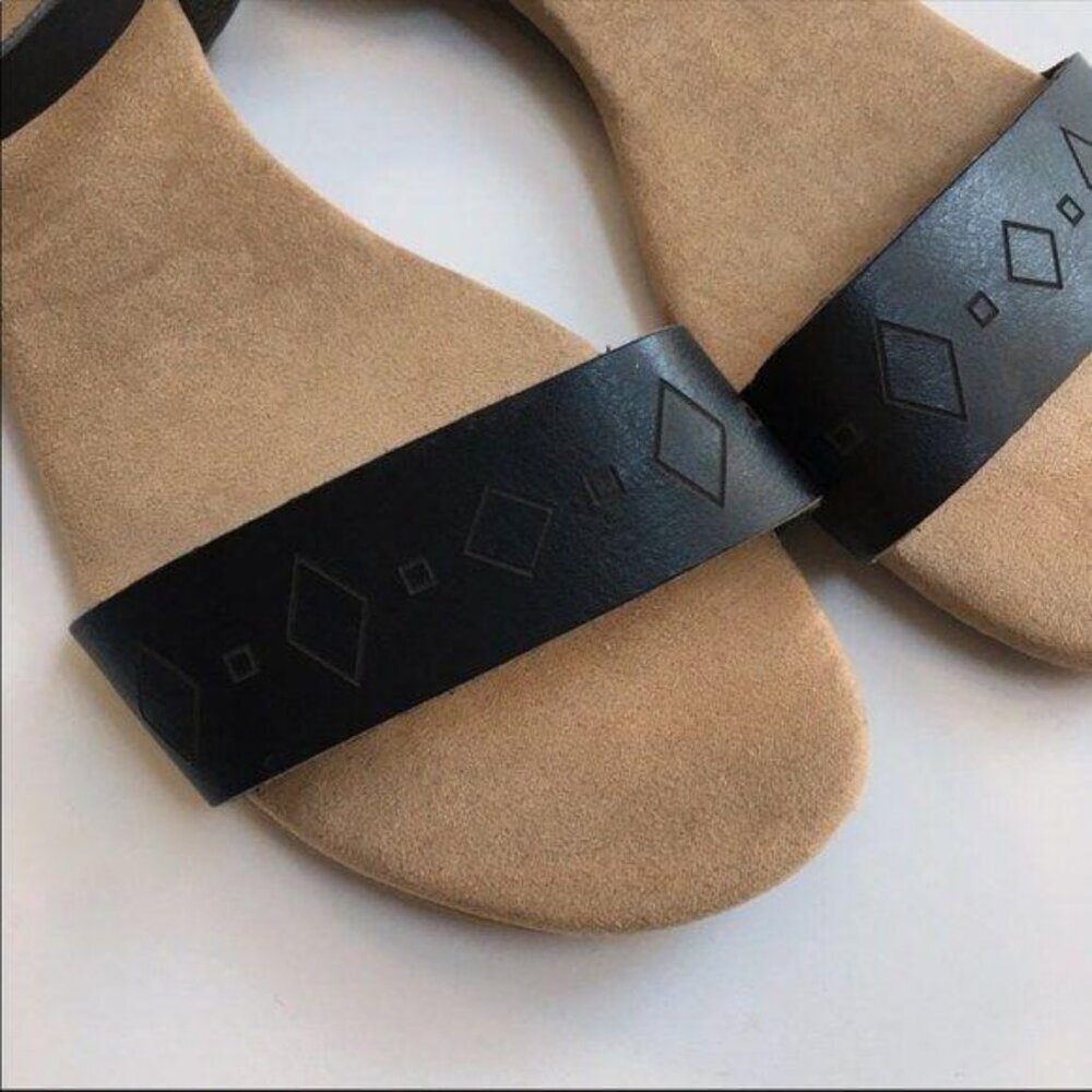 New SO Women’s Ankle Strap Sandals Black - Picture 3 of 5